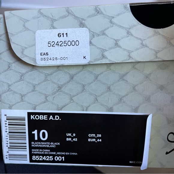 Nike 2016 Kobe A.D Black & White Sneakers NEW IN BOX! main image 8